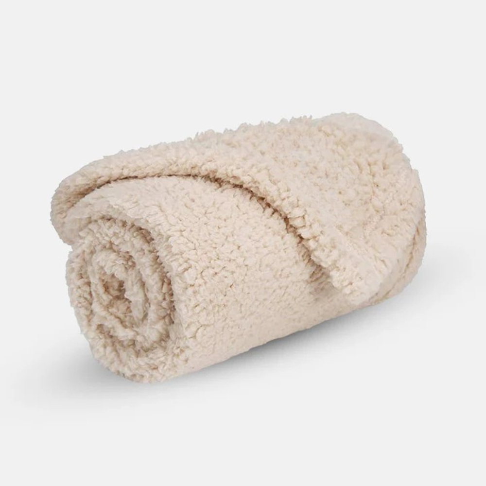 Soft Fluffy Fleece Dog Blanket For Home And On The Go